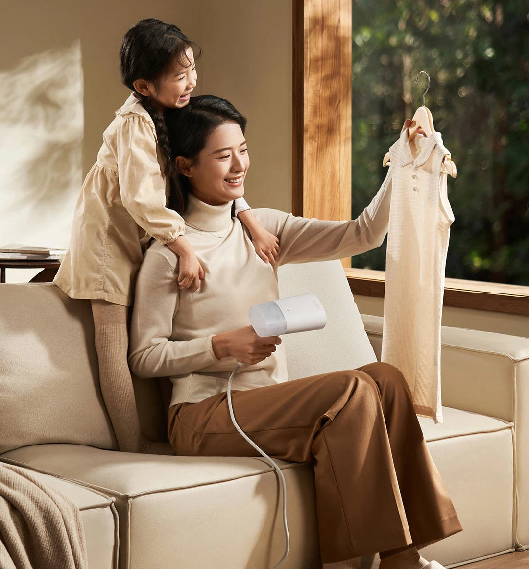Portable Handheld Garment Steamer & Iron
